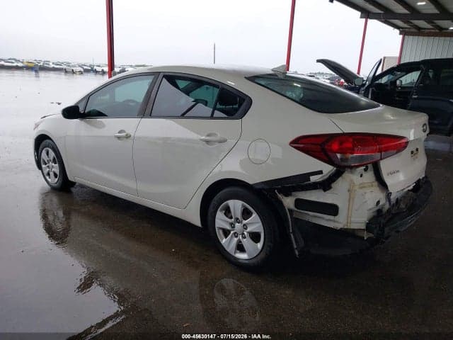 2017 KIA FORTE LX 3