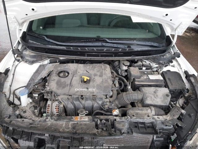 2017 KIA FORTE LX 10