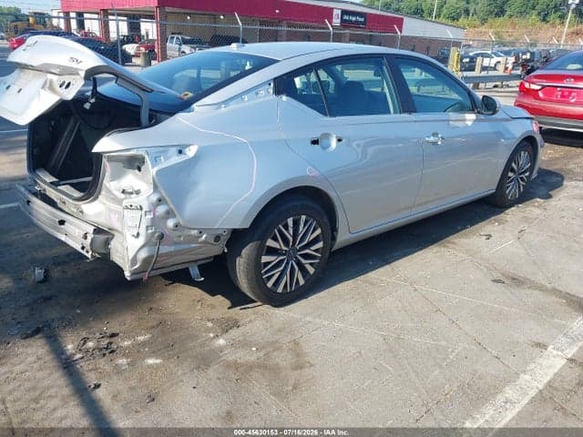 2023 NISSAN ALTIMA SV FWD 4