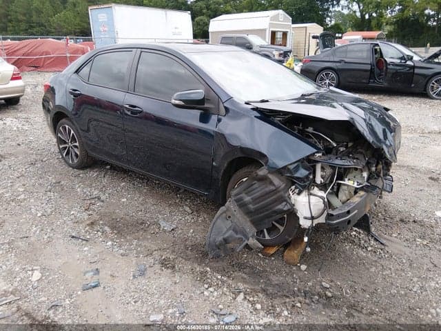 2019 TOYOTA COROLLA SE 1
