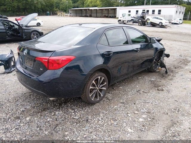 2019 TOYOTA COROLLA SE 4