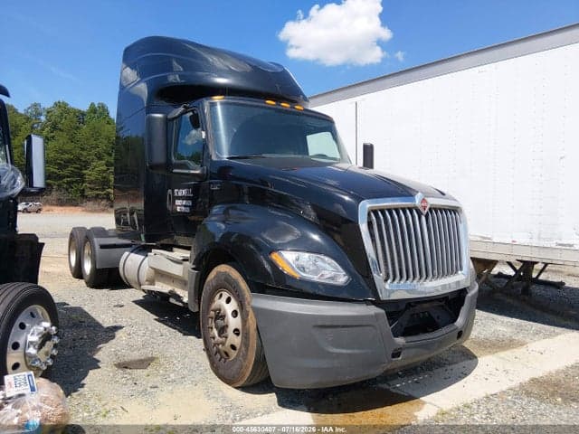 2019 INTERNATIONAL LT 1