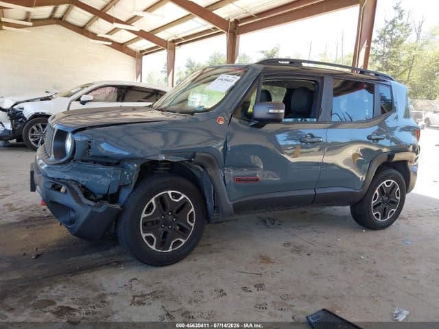 2017 JEEP RENEGADE TRAILHAWK 6