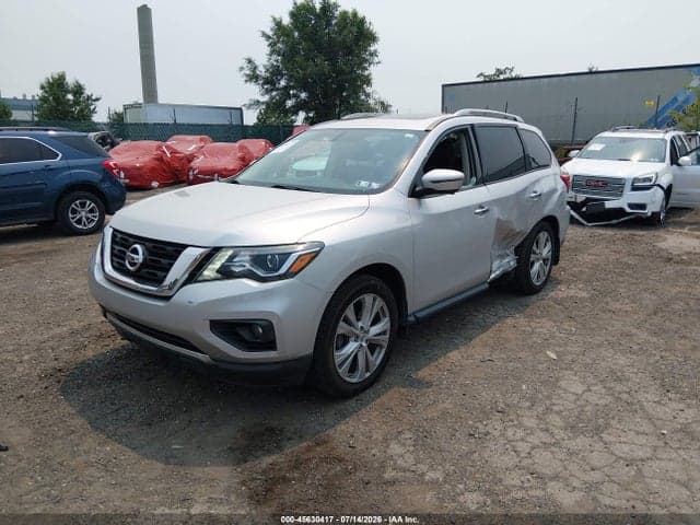 2018 NISSAN PATHFINDER SL 2