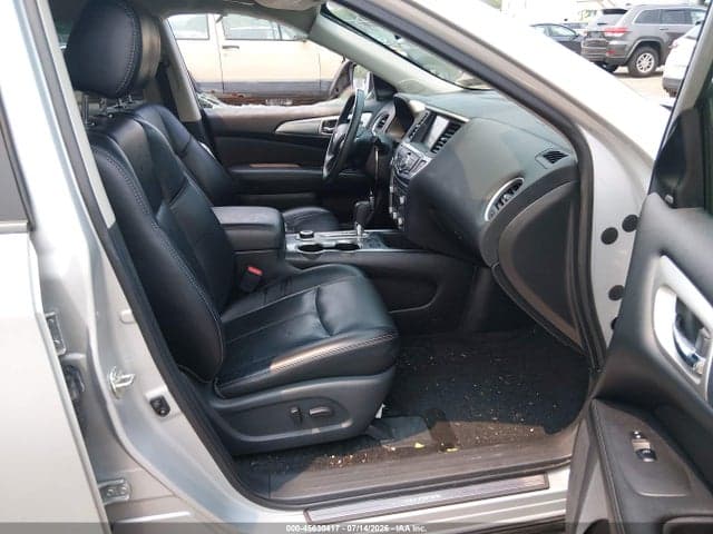 2018 NISSAN PATHFINDER SL 5