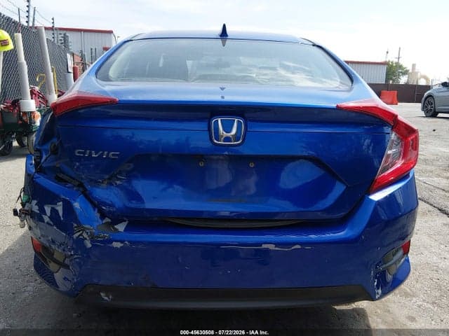 2018 HONDA CIVIC EX 17