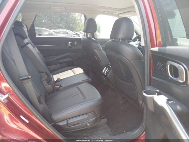 2021 KIA SORENTO S 8