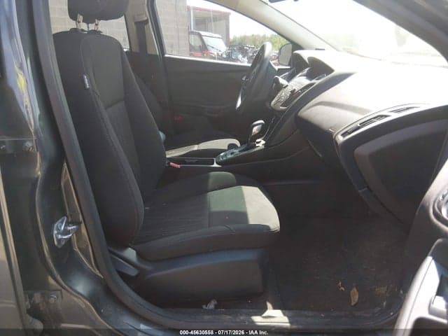 2018 FORD FOCUS SE 5