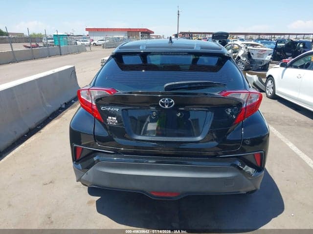 2018 TOYOTA C-HR XLE PREMIUM 17