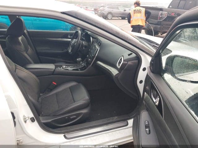 2017 NISSAN MAXIMA 3.5 SR 5