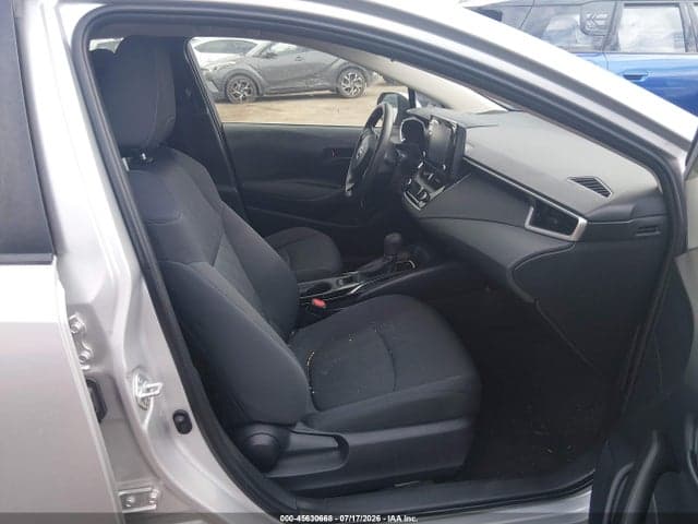 2022 TOYOTA COROLLA LE 5