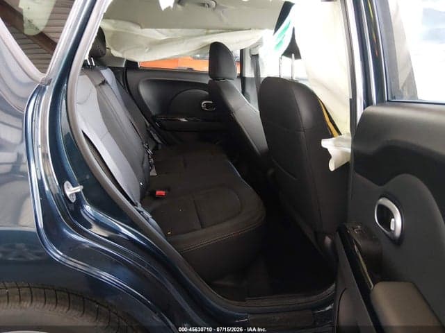 2018 KIA SOUL + 8