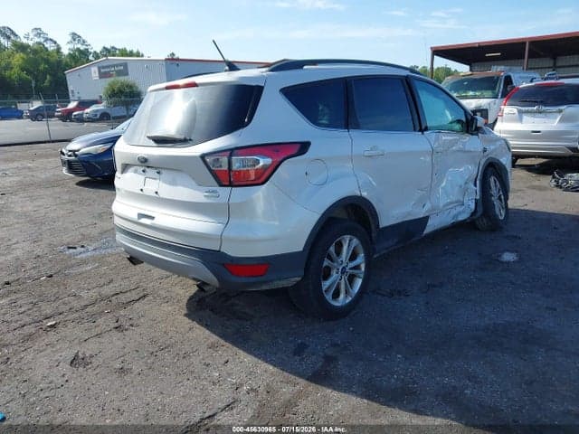 2018 FORD ESCAPE SEL 4