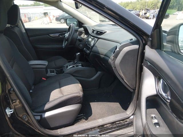 2017 NISSAN ROGUE SV 5