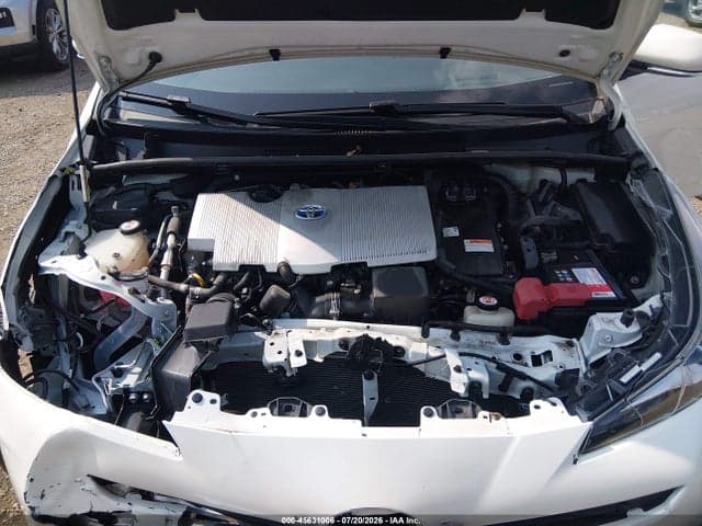 2019 TOYOTA PRIUS LIMITED 10