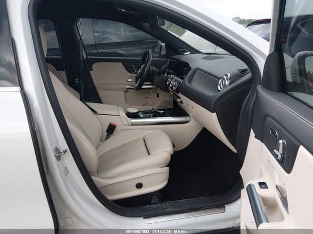 2021 MERCEDES-BENZ GLA 250 5