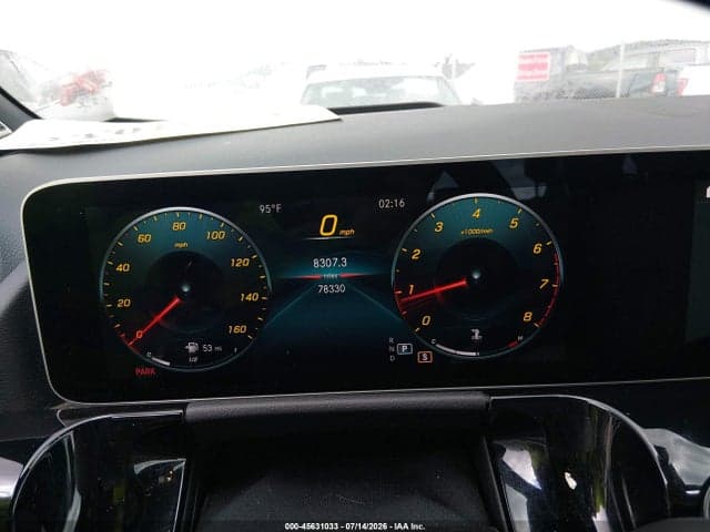 2021 MERCEDES-BENZ GLA 250 7