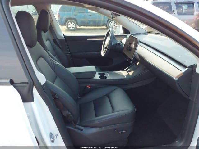 2024 TESLA MODEL Y LONG RANGE DUAL MOTOR ALL-WHEEL DRIVE 5
