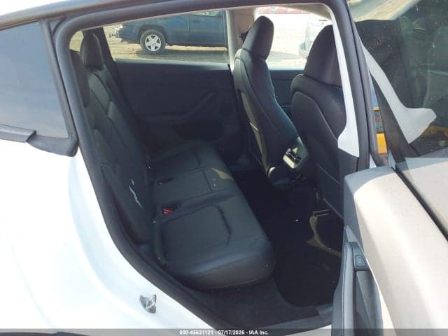 2024 TESLA MODEL Y LONG RANGE DUAL MOTOR ALL-WHEEL DRIVE 8