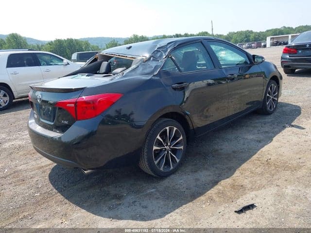 2019 TOYOTA COROLLA XSE 4