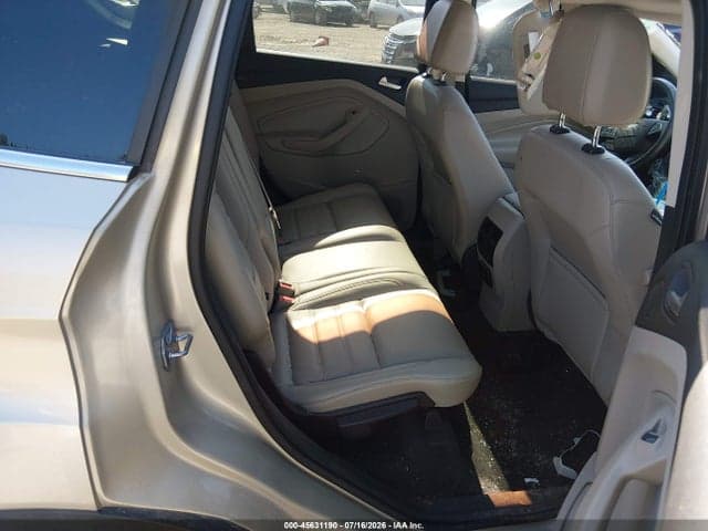 2017 FORD ESCAPE TITANIUM 8
