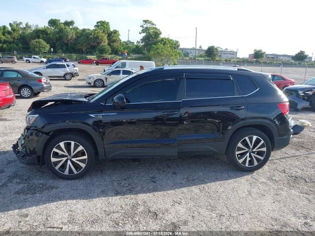 2022 VOLKSWAGEN TAOS 1.5T SE 13