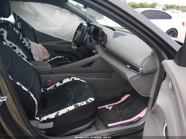 2026 HYUNDAI ELANTRA SEL SPORT 5
