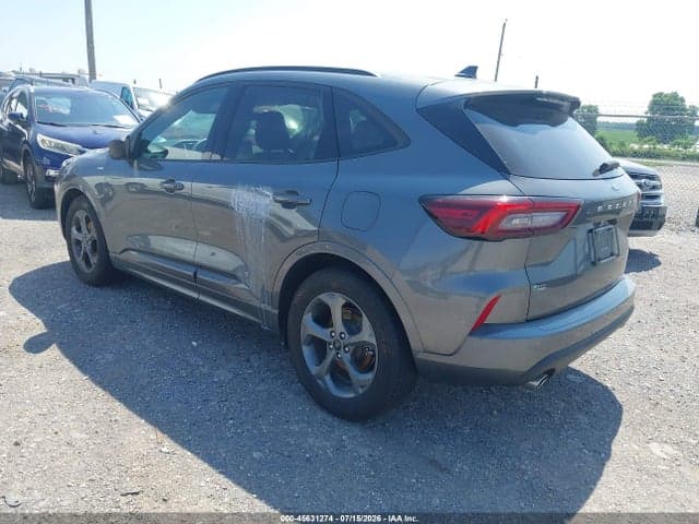 2023 FORD ESCAPE ST-LINE 3