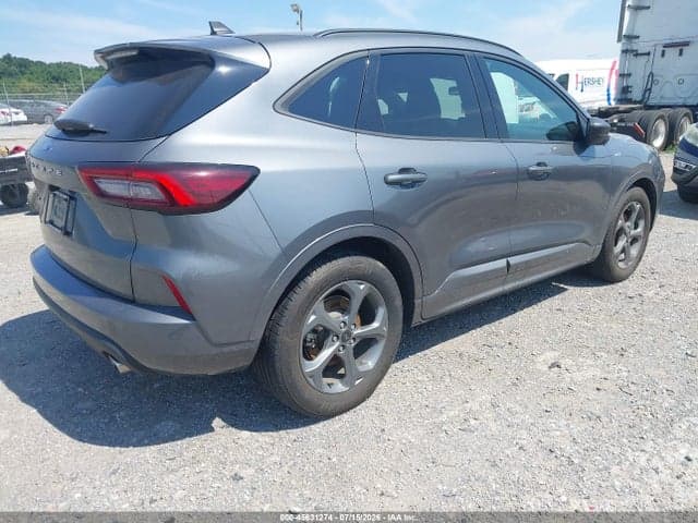 2023 FORD ESCAPE ST-LINE 4
