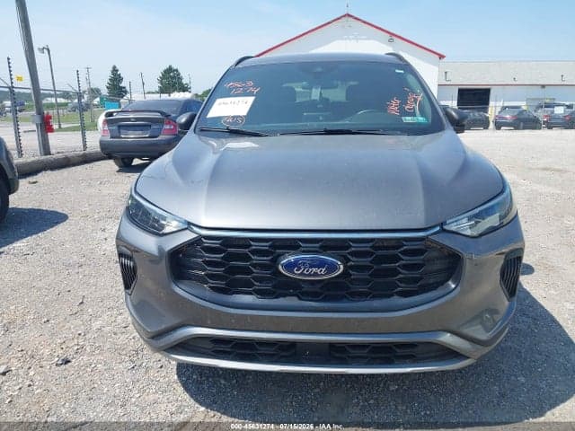 2023 FORD ESCAPE ST-LINE 6