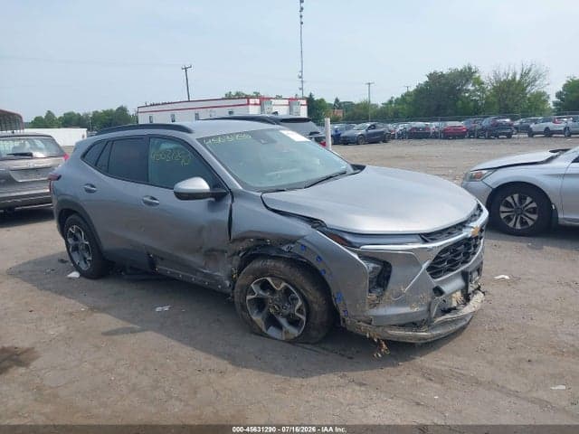 2025 CHEVROLET TRAX FWD LT - 1
