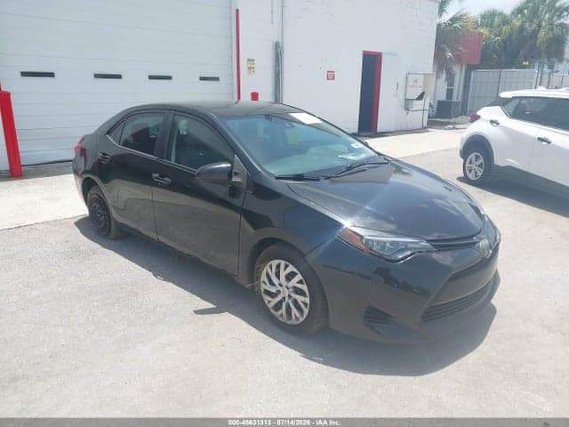 2019 TOYOTA COROLLA LE 1