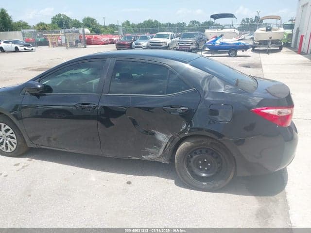 2019 TOYOTA COROLLA LE 6