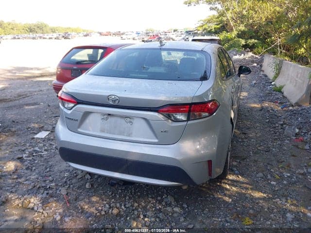 2020 TOYOTA COROLLA LE 4