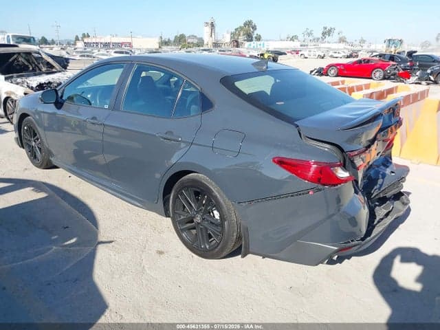 2026 TOYOTA CAMRY SE 3
