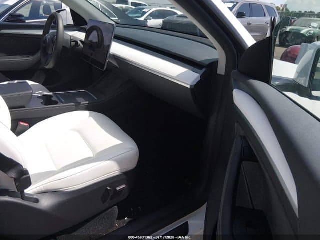 2025 TESLA MODEL Y LONG RANGE DUAL MOTOR ALL-WHEEL DRIVE 5