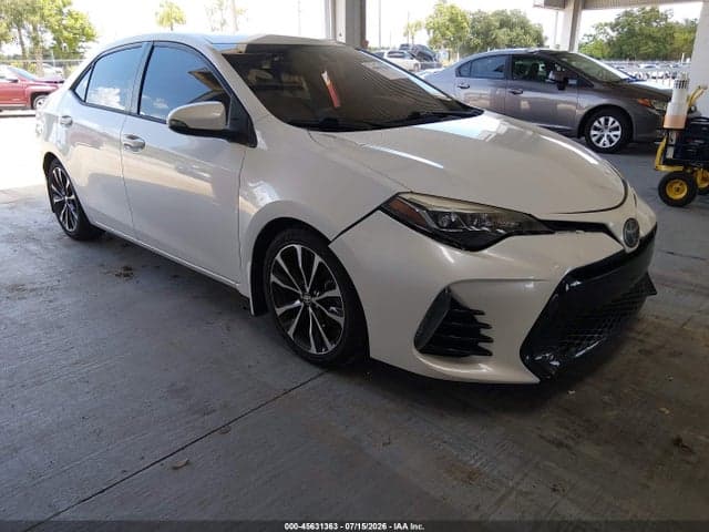 2018 TOYOTA COROLLA SE - 1
