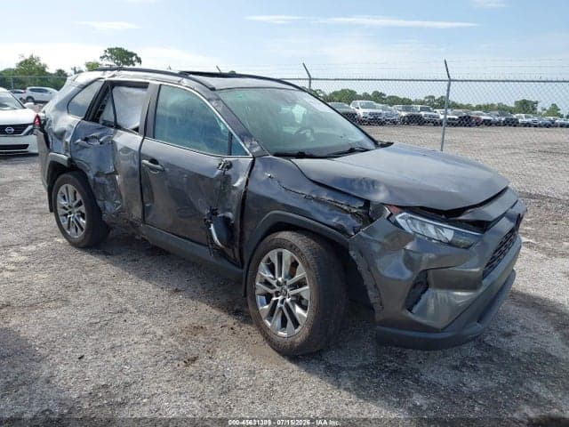 2021 TOYOTA RAV4 XLE PREMIUM 1