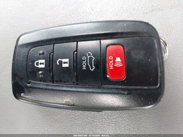 2021 TOYOTA RAV4 XLE PREMIUM 11