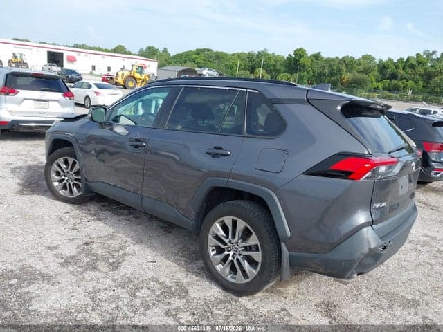 2021 TOYOTA RAV4 XLE PREMIUM 3