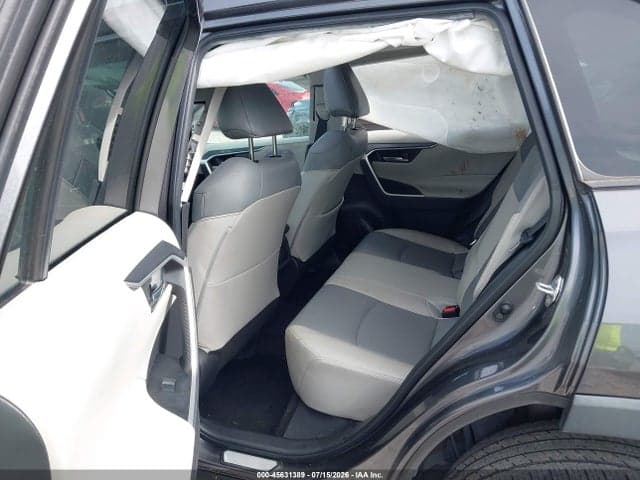 2021 TOYOTA RAV4 XLE PREMIUM 8