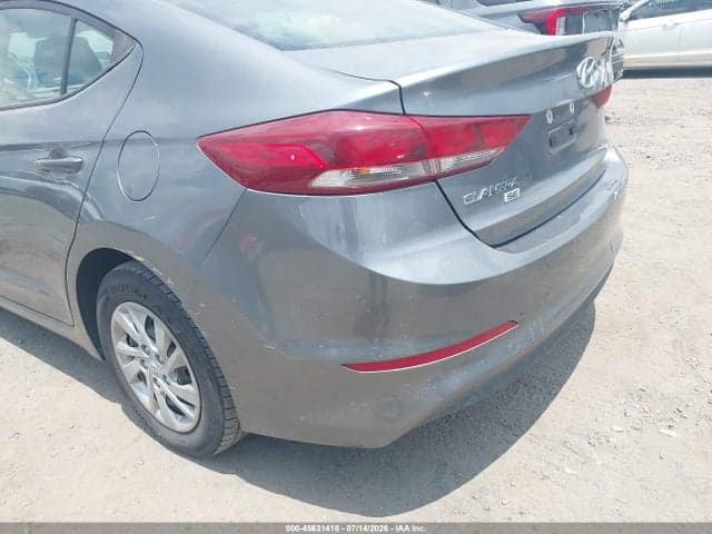 2017 HYUNDAI ELANTRA SE 15