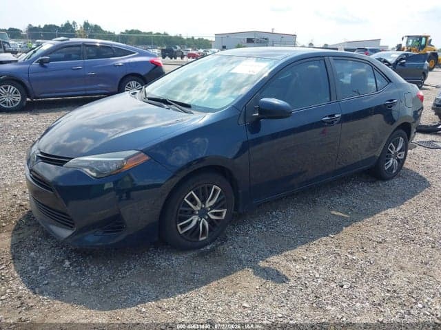 2017 TOYOTA COROLLA LE 2