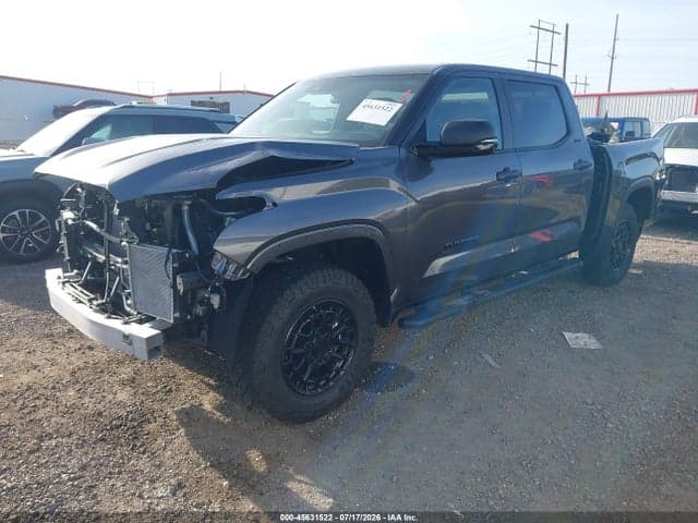 2026 TOYOTA TUNDRA SR5 CREWMAX 5.5' BED 2