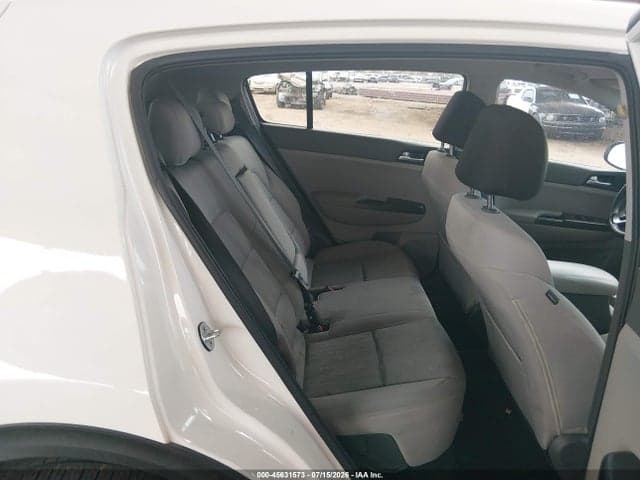 2019 KIA SPORTAGE LX 8