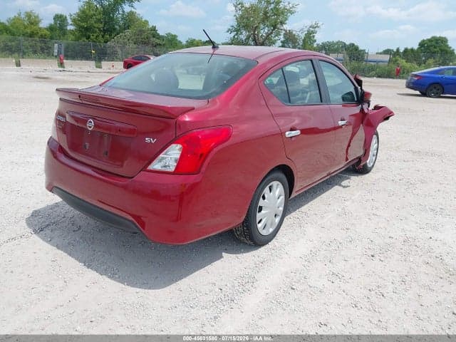 2019 NISSAN VERSA 1.6 SV 4