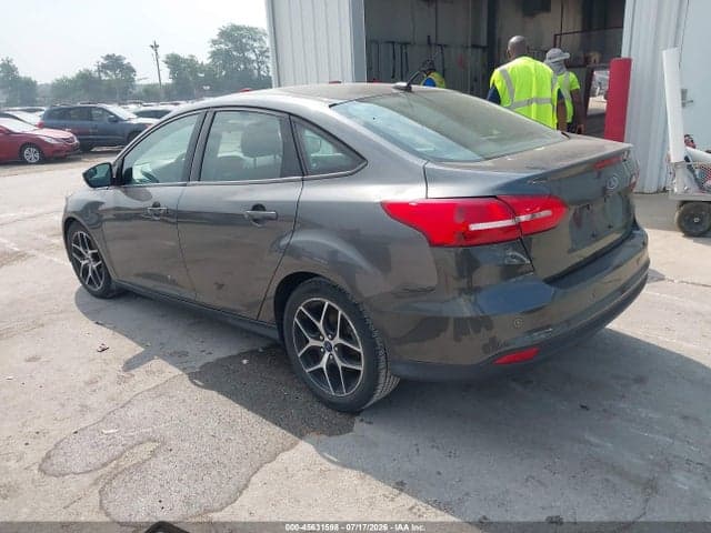2017 FORD FOCUS SEL 3