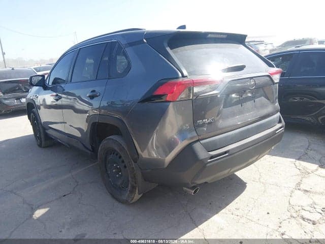 2021 TOYOTA RAV4 LE 3