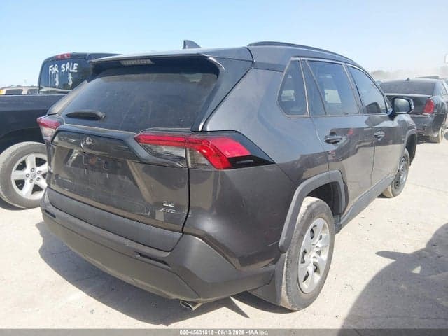 2021 TOYOTA RAV4 LE 4