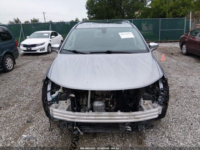 2018 CHRYSLER PACIFICA LIMITED 13